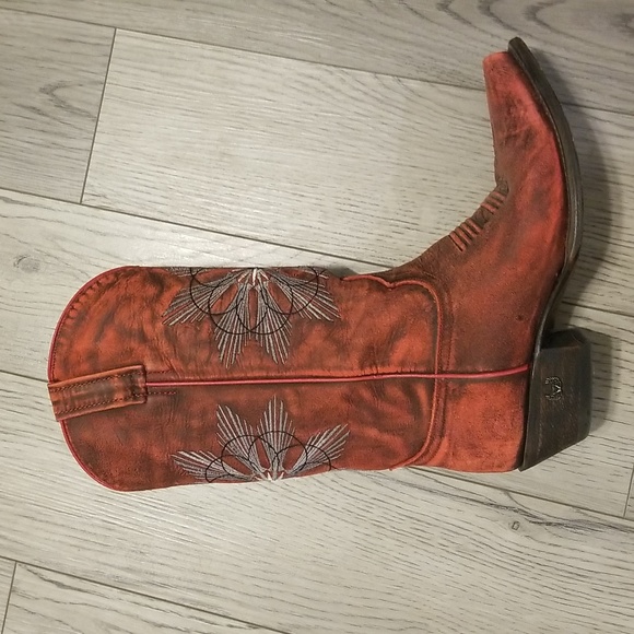 Eight Second Angel Red Leather Cowboy Boots - Picture 3 of 3